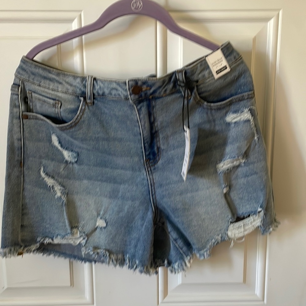 BNWT Judy Blue shorts